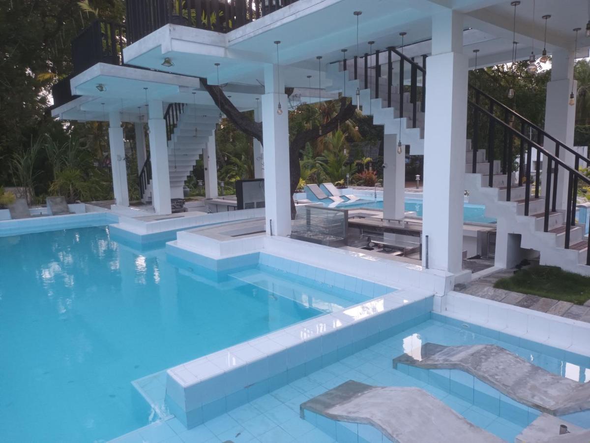 Lucky Beach Resort تريكونامالاي المظهر الخارجي الصورة