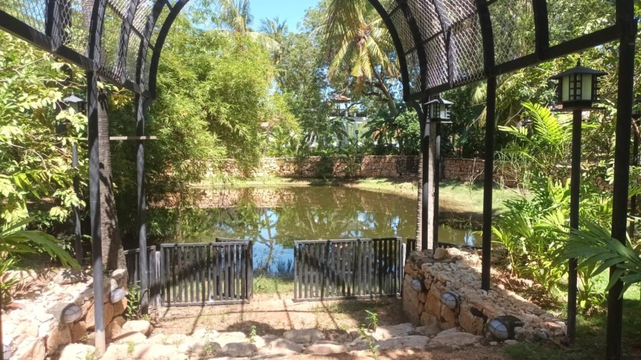 Lucky Beach Resort تريكونامالاي المظهر الخارجي الصورة