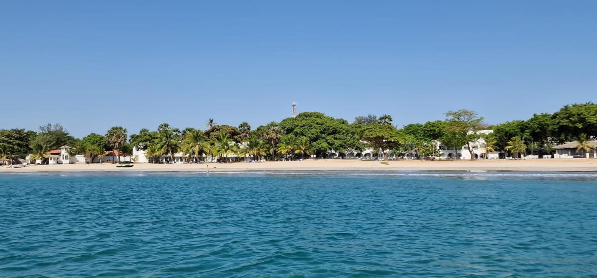 Lucky Beach Resort تريكونامالاي المظهر الخارجي الصورة
