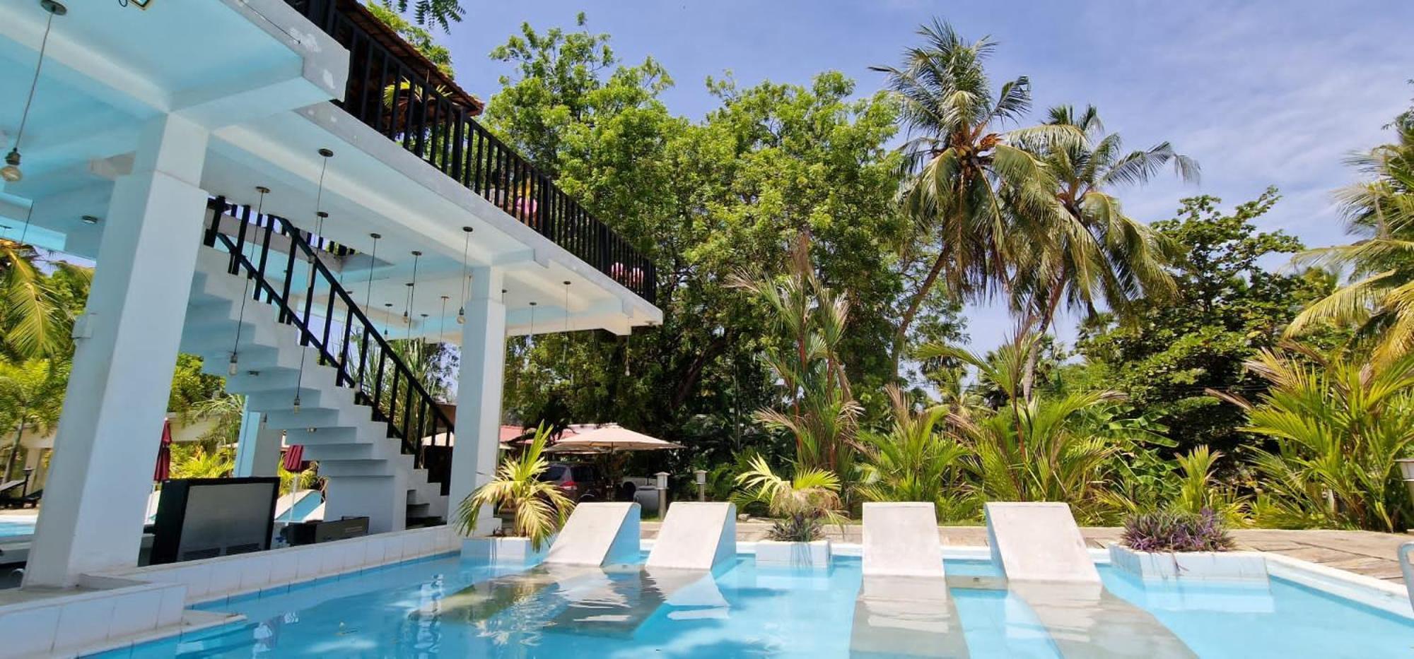 Lucky Beach Resort تريكونامالاي المظهر الخارجي الصورة